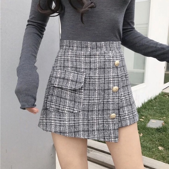 Plaid Mini Skort - Picture 7 of 14